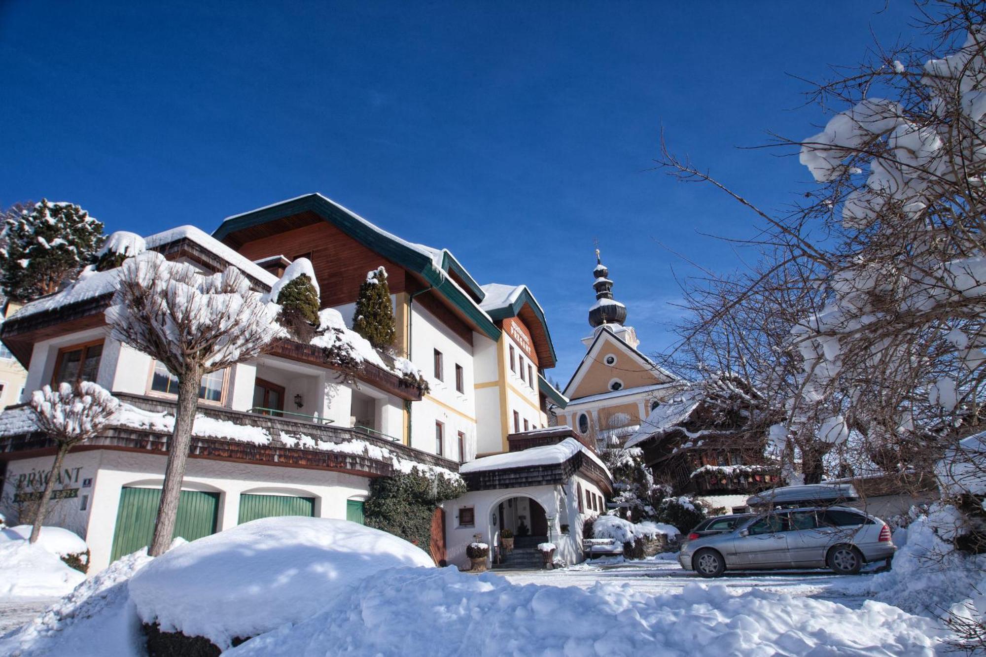 Das Landhaus Apartments Praegant Bad Kleinkirchheim Esterno foto