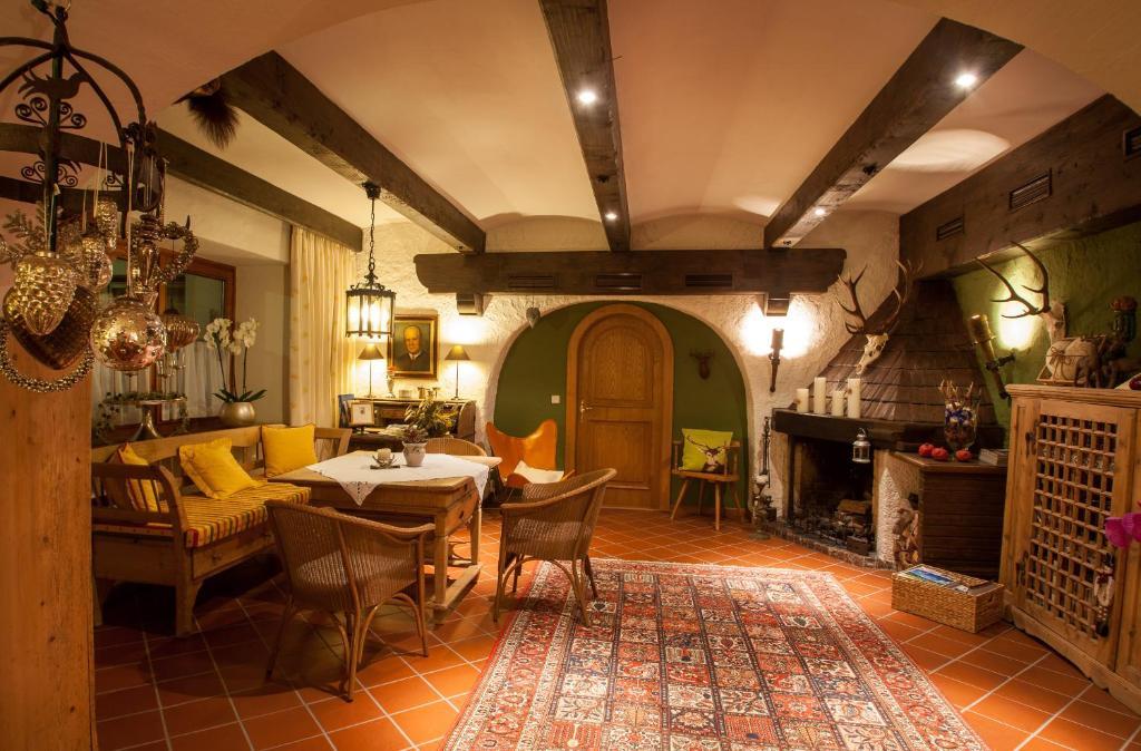 Das Landhaus Apartments Praegant Bad Kleinkirchheim Esterno foto
